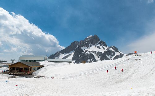 玉龙雪山-冬季旅游-重庆中青旅