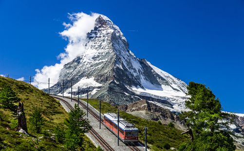 阿尔卑斯山-欧洲旅游-重庆中青旅