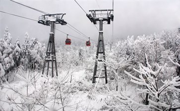 西岭雪山