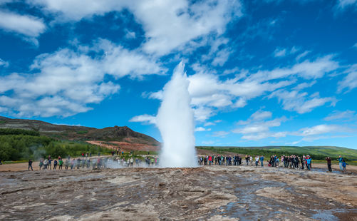 间歇大喷泉-冰岛旅游-重庆中青旅