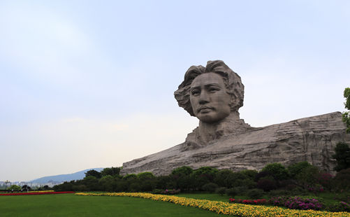 毛泽东雕塑-湖南旅游-重庆中青旅